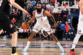 开云体育-包含CBA季后赛倒计时，那不勒斯赛前状态回暖，细节引发关注，赛场秩序良好，资深球员宣示担当的词条