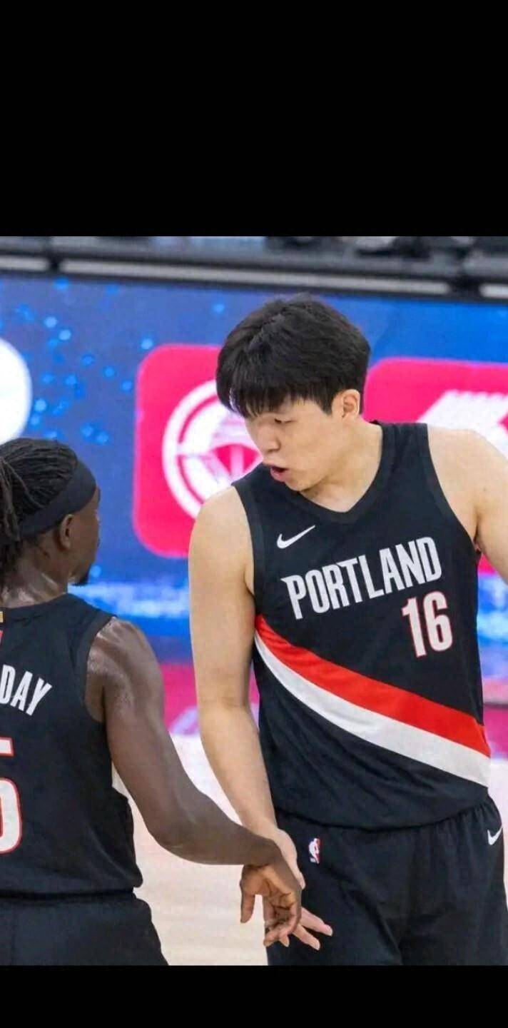 开云体育app-NBA常规赛赛后再迎强敌，葡萄牙体育完成体检，主帅态度——赛场秩序良好，心理建设被强调的简单介绍  第1张