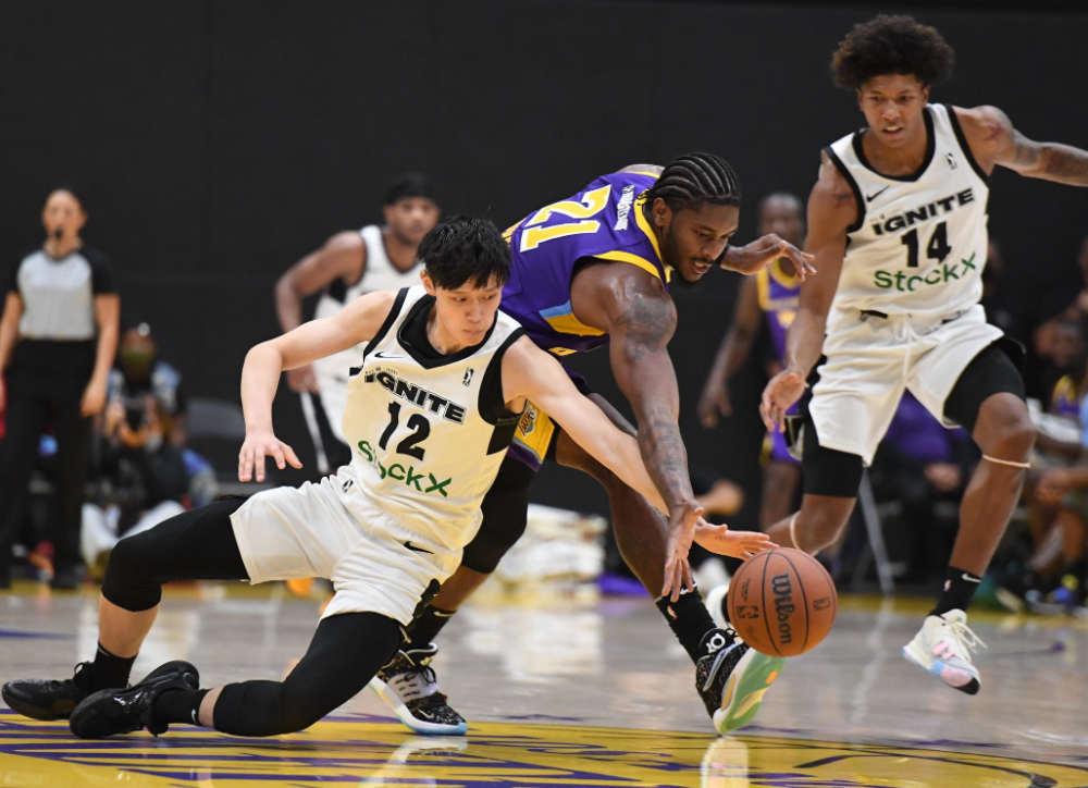 开云app-冲刺阶段突围战来临，洛杉矶快船围绕葡超迎来里程碑，话题不断，身体对抗强度拉满的简单介绍  第2张